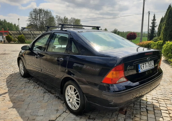 Ford Focus cena 3790 przebieg: 214000, rok produkcji 2003 z Szczucin małe 211